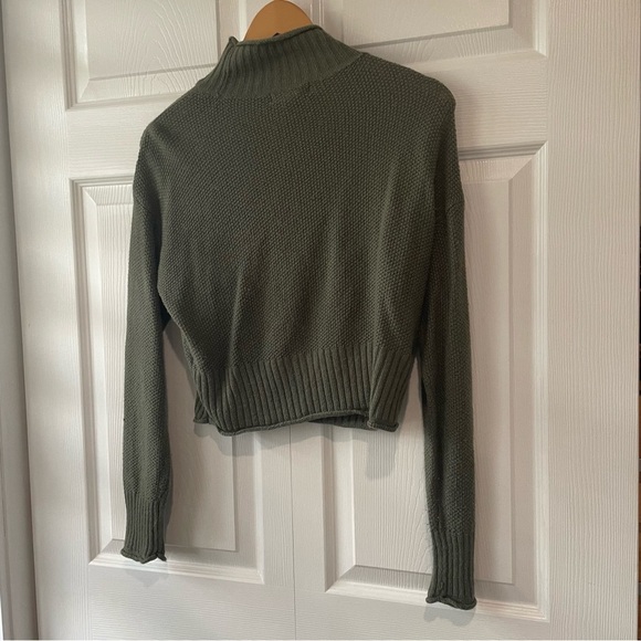 Streetwear Society Forest Green Turtleneck Sweater small - Picture 4 of 4